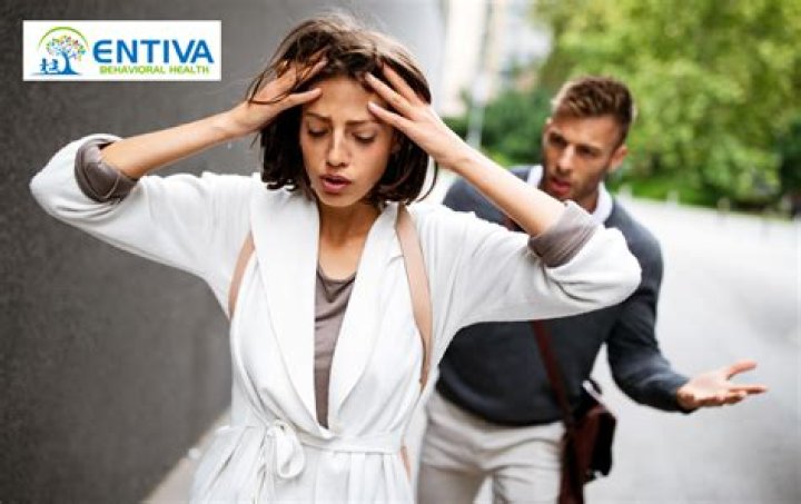 What percentage of autistic adults are married?