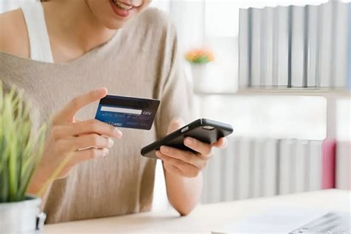 What prepaid cards does Zelle accept?