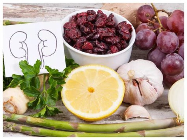 What vitamins are hard on kidneys?