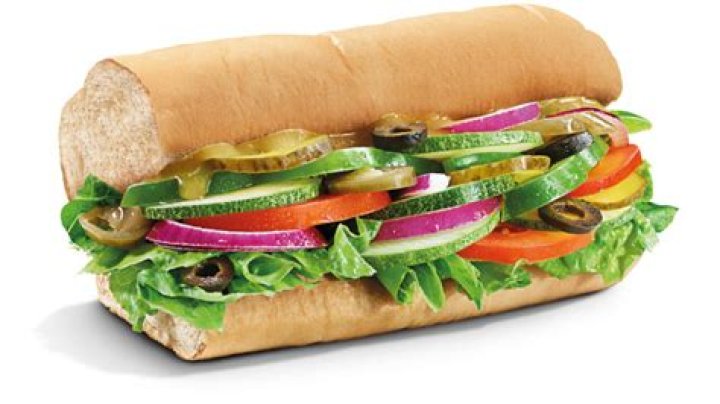 What's in a Subway Veggie Delight?