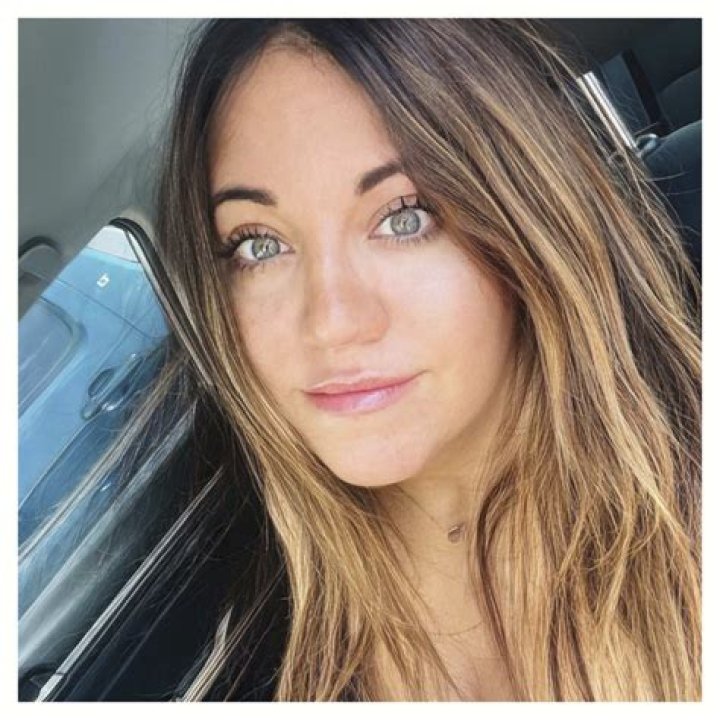 Where do rich girls live?