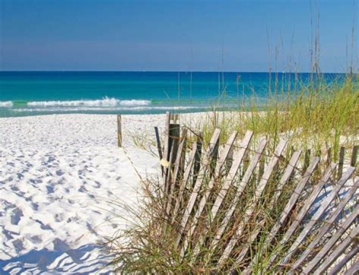 Which is better Destin or Perdido Key?