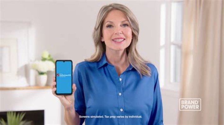 Who is the actress in the TurboTax commercial?