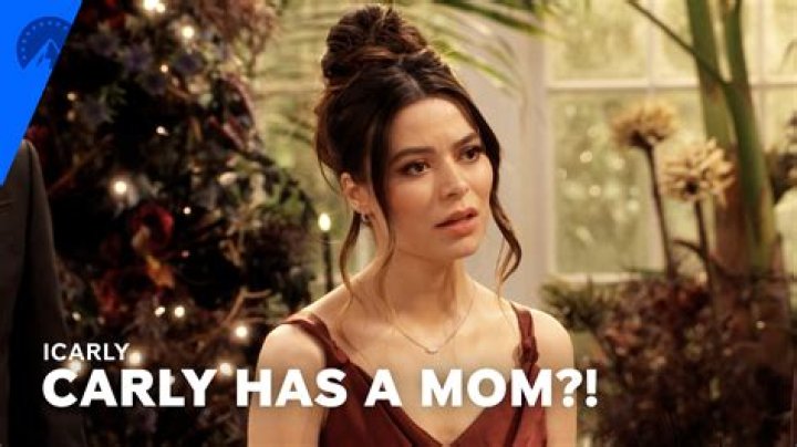 Who is the father of Carly's baby on General Hospital?