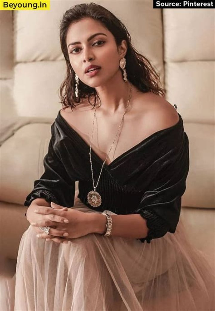 Who is the most beautiful Tamil actress?