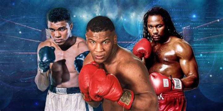 Who is the richest boxer in 2021?