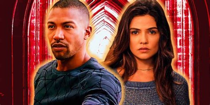 Who kills Lucien and Aurora in The Originals?