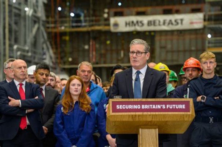 Who published The Clique?