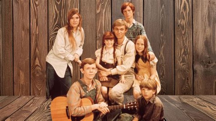 Why are the Waltons selling stock?