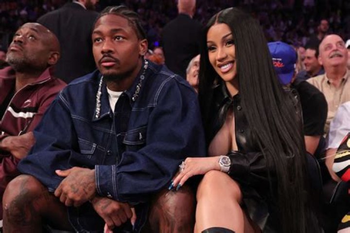 Why did Rebecca and Biggs break up?